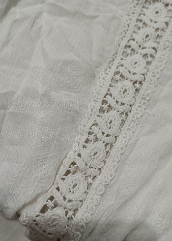 Nakışlı Beyaz Keten Mini Tulum - Görsel 2