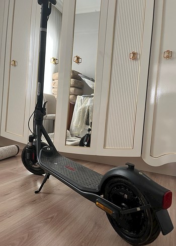 Ninebot F22 eKickScooter Siyah Çocuk Scooter - Görsel 3