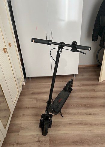 Ninebot F22 eKickScooter Siyah Çocuk Scooter - Görsel 2