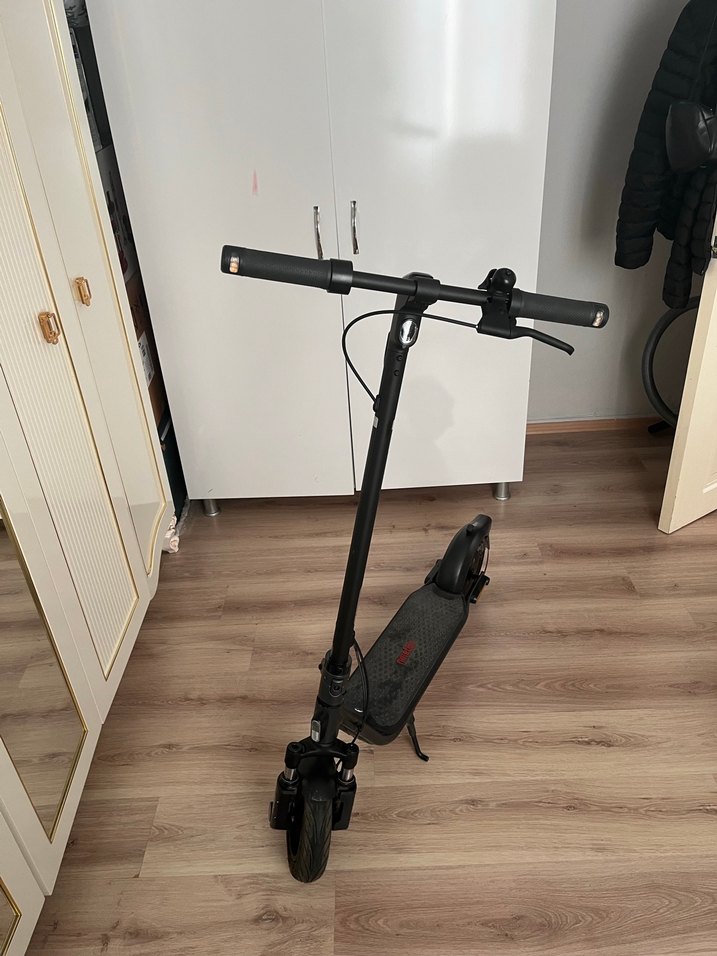 Ninebot F22 eKickScooter Siyah Çocuk Scooter - Görsel 2