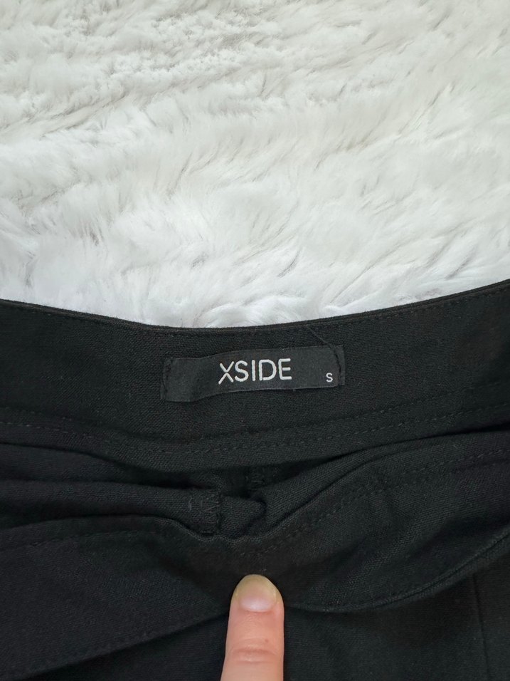 Kadın Siyah Pileli Mini Şort Etek - Görsel 3