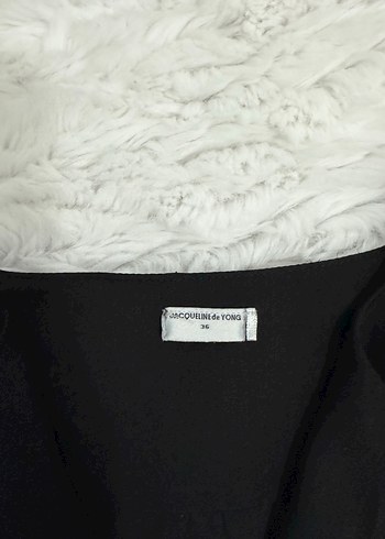 Siyah V Yaka Uzun Kollu İnce Kadın Gömlek - Görsel 4