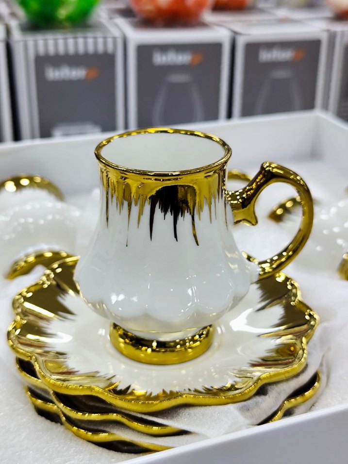 Beyaz ve Altın Detaylı Parlak Kahve Fincan Seti - Görsel 2