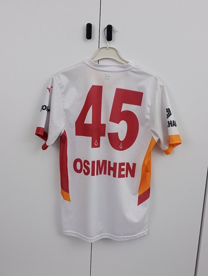 Galatasaray Victor Osimhen Beyaz Forma - Görsel 2