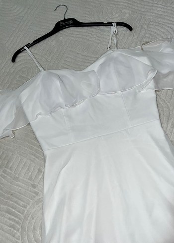 Beyaz Gelinlik - Görsel 3