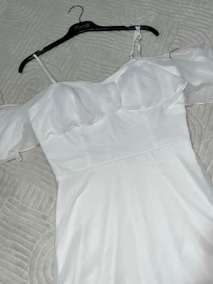 Beyaz Gelinlik - Görsel 3