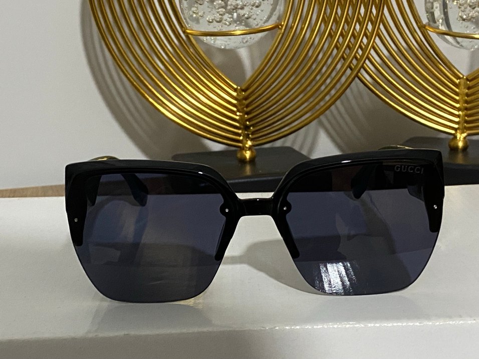 Klasik Zarif Yeşil Kadın Güneş Gözlüğü - Görsel 3