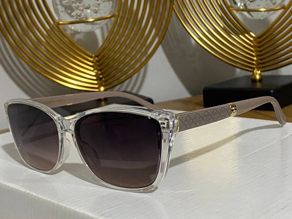 Şeffaf Bej Kadın Gözlüğü - Görsel 2