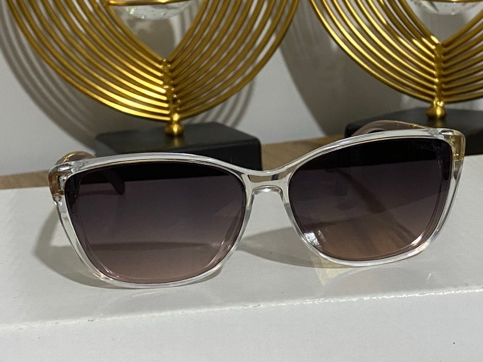 Şeffaf Bej Kadın Gözlüğü - Görsel 3