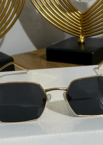 Miu Miu Kadın Klasik Gold Gözlük - Görsel 3