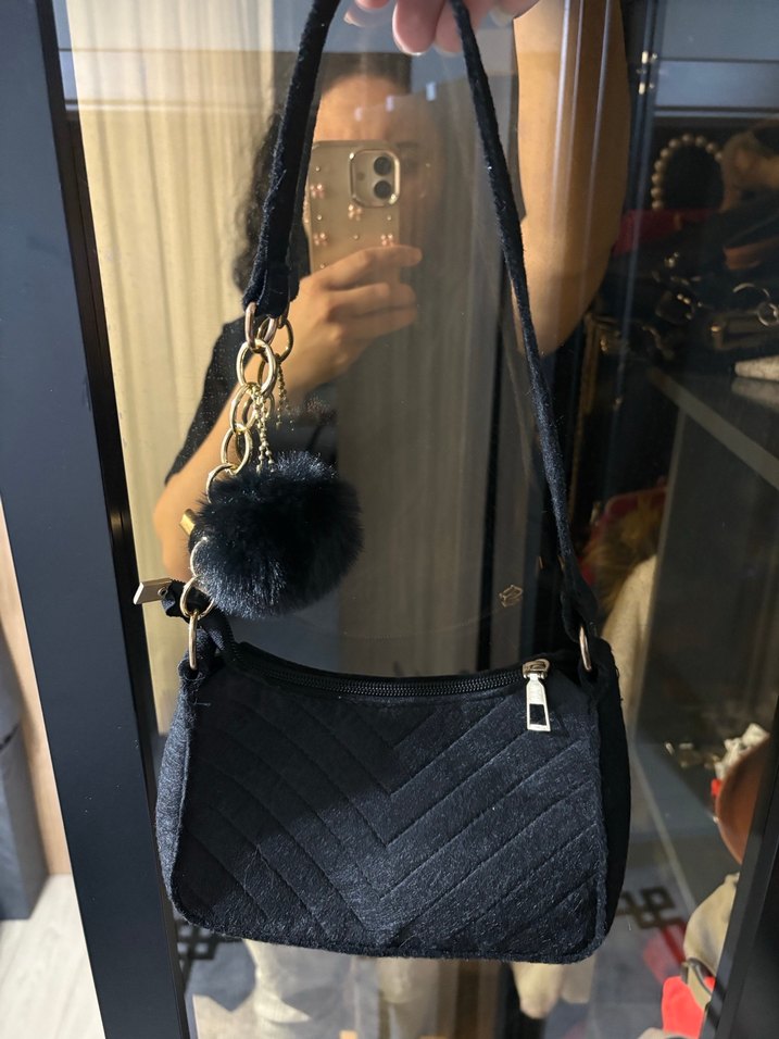 Kürk Detaylı Siyah Deri Kadın Çanta - Görsel 4