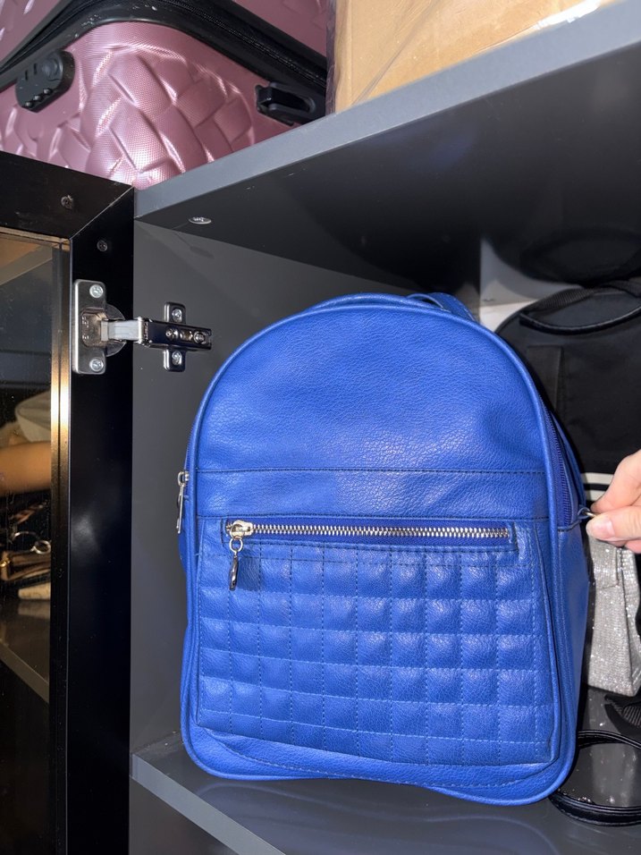 Kadın Mavi Deri Sırt Çantası - Görsel 2