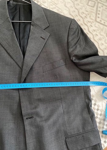 Gri Düğmeli Erkek Takım Elbise - Görsel 8