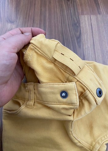 Sarı Düğmeli Erkek bebek Pantolonu - Görsel 4