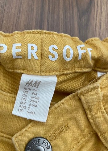 Sarı Düğmeli Erkek bebek Pantolonu - Görsel 3