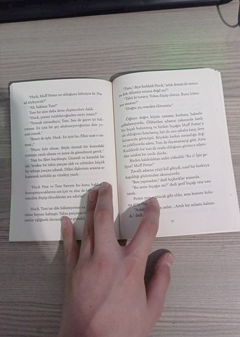 Tom Sawyer Çocuk Klasikleri Seti iki kitapta iyi durumdadır - Görsel 8