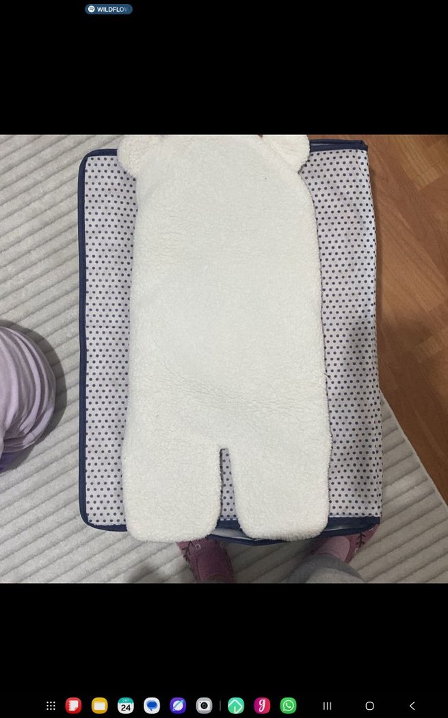 Beyaz Bebek Battaniyesi Kulaklı - Görsel 4