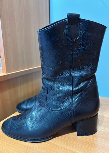 Derimod topuklu bot - Görsel 5