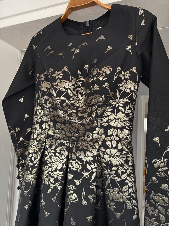 Desenli Uzun Siyah Kadın Abiye Elbise - Görsel 2