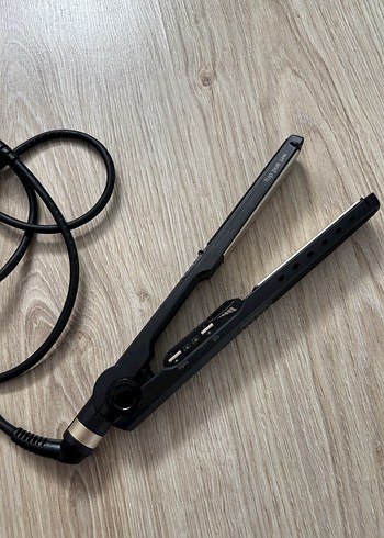 BaByliss Siyah Triple Pro Saç Düzleştirici - Görsel 4
