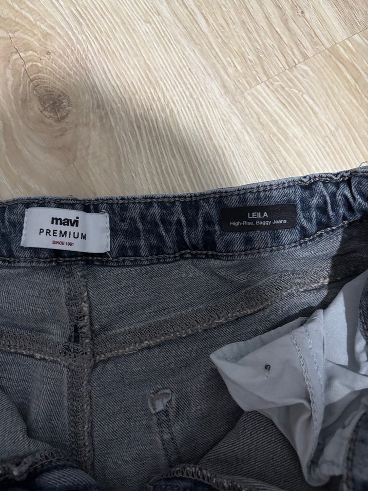 Gri Rahat Kesim Kadın Kot Pantolon - Görsel 2