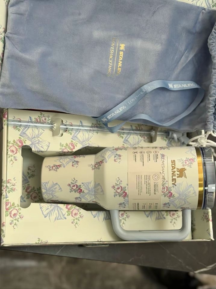 Çiçek Desenli Pastel Pembe Stanley Termos - Görsel 4