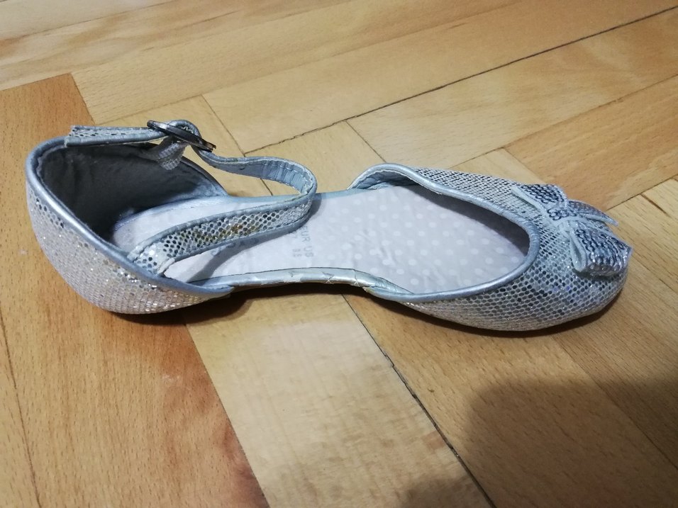 Accesorize kız  Çocuk Gri simli bilekten bağlamalı  Babet - Görsel 2