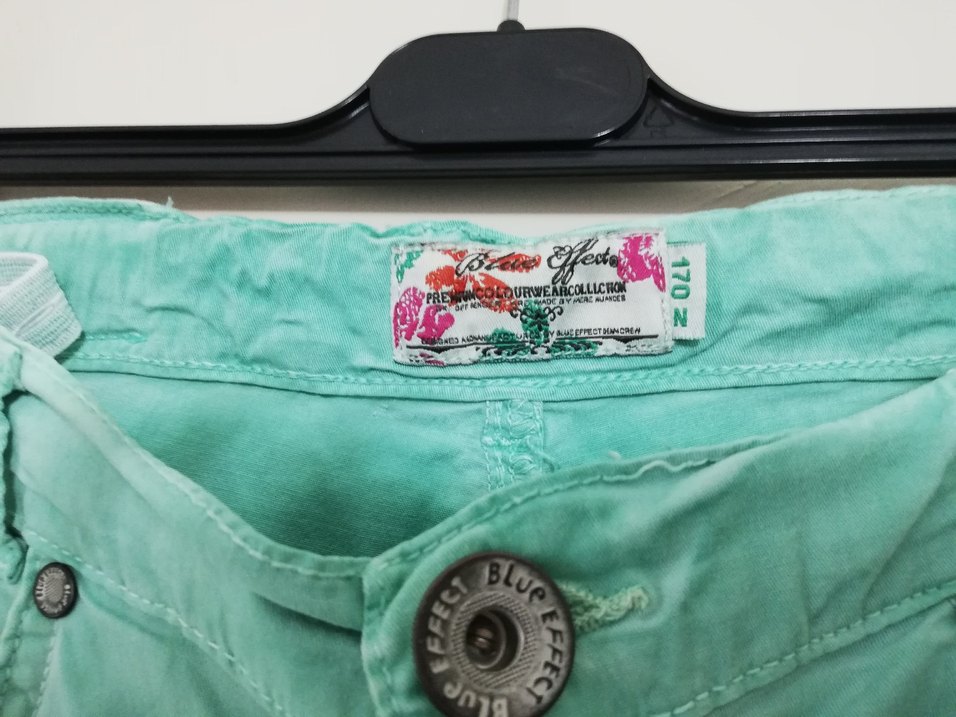 Düğmeli Turkuaz Süet Mini  kız çocuk Şort - Görsel 3