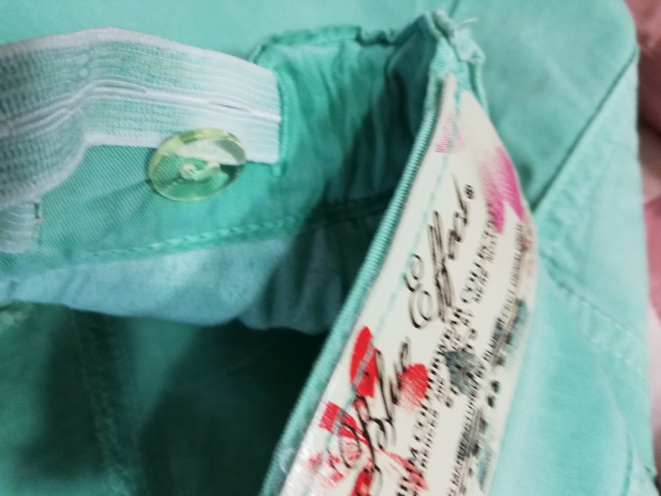 Düğmeli Turkuaz Süet Mini  kız çocuk Şort - Görsel 5