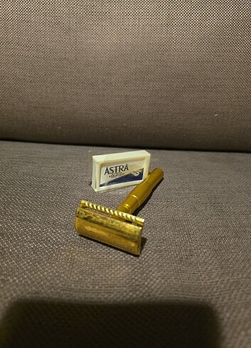 Altın renk tıraş aleti makinesi 3 parça  - Görsel 4