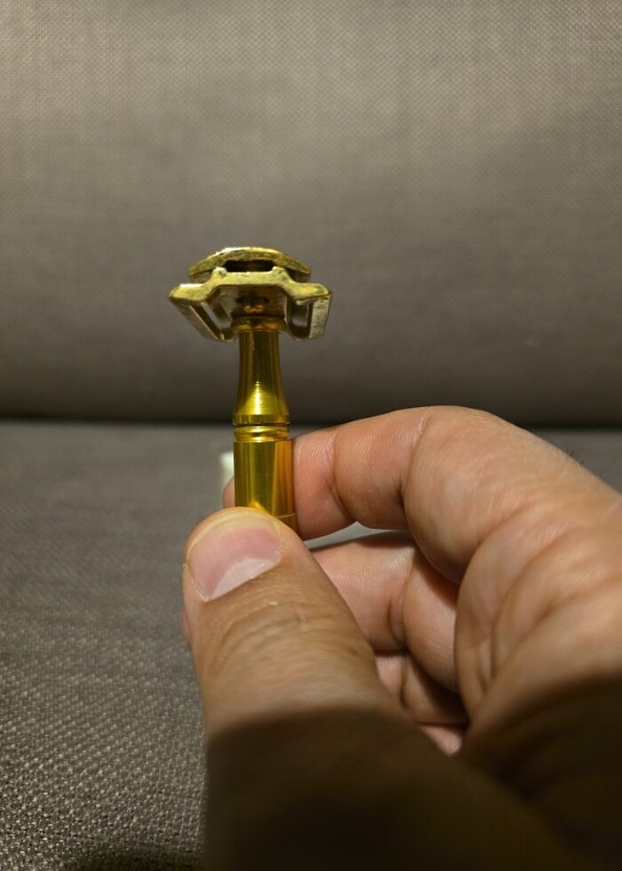 Altın renk tıraş aleti makinesi 3 parça  - Görsel 3