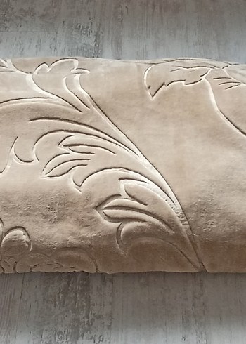 Bej Kabartmalı Desensiz Battaniye - Görsel 4