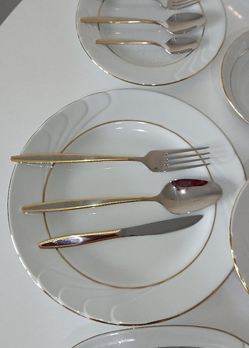 Beyaz ve sarı Desenli toplam 71 parça yemek takımı - Görsel 5