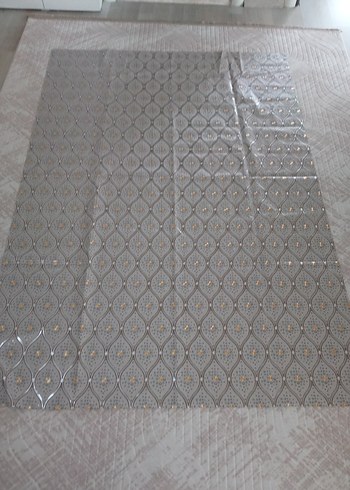 Gri desenli masa örtüsü veya yer sofrası - Görsel 3