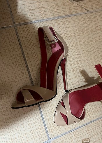 Ten İnce Topuklu Bağcıklı Kadın Abiye Ayakkabı - Görsel 2