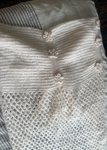 Beyaz Örgü Kadın Panço - Görsel 2