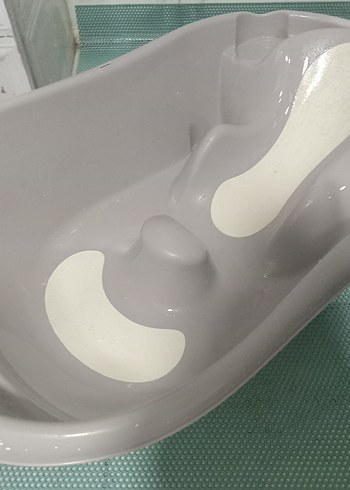 Kaymaz Yüzeyli Bebek Küveti - Görsel 3