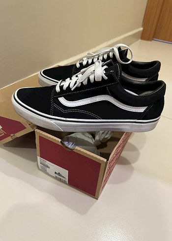 Vans 44