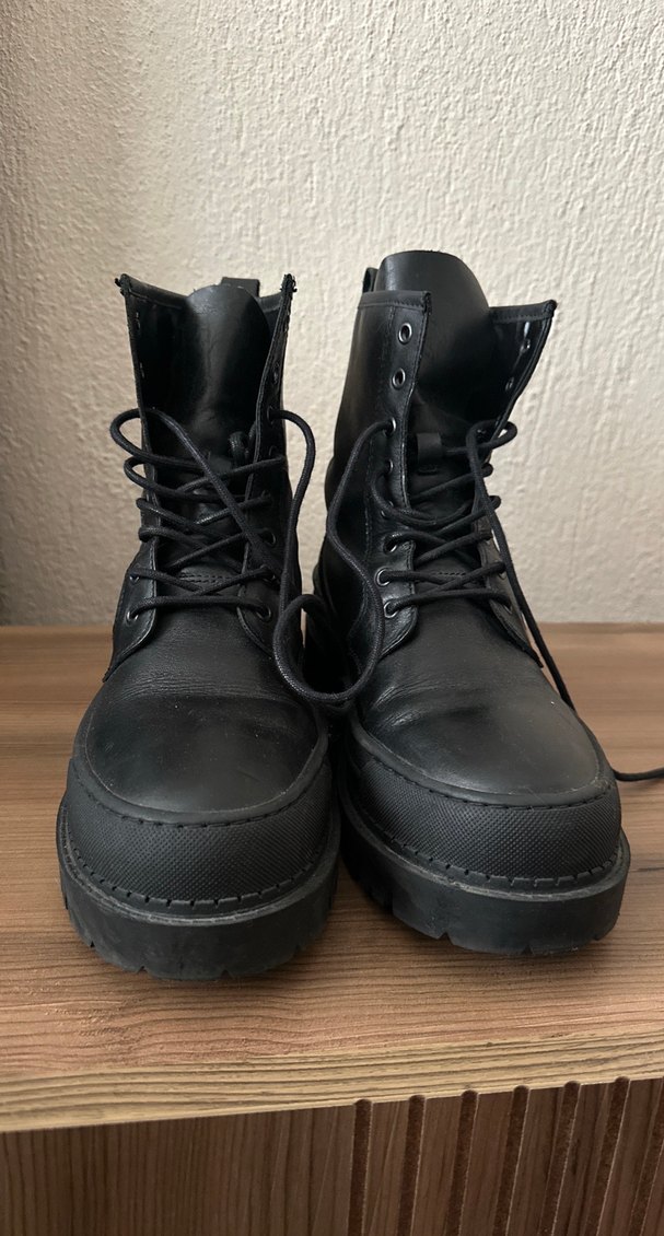 Siyah Deri Platform Topuklu Punk Botlar - Görsel 2