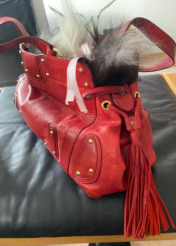Püsküllü Parlak Kırmızı Deri Kadın Çanta - Görsel 3