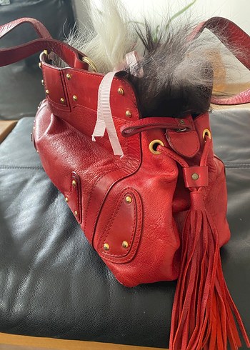 Püsküllü Parlak Kırmızı Deri Kadın Çanta - Görsel 4