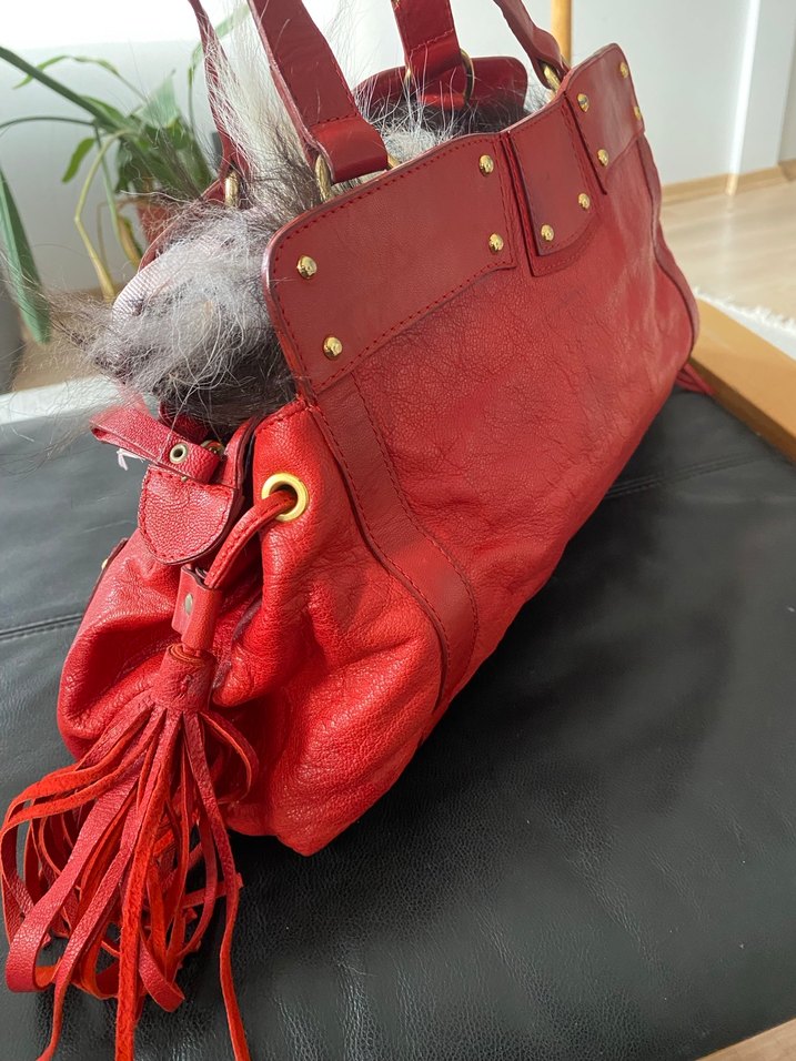 Püsküllü Parlak Kırmızı Deri Kadın Çanta - Görsel 5
