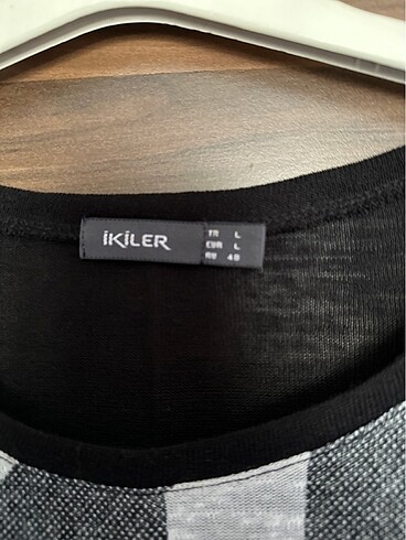 Ikiler Triko - t-shirt