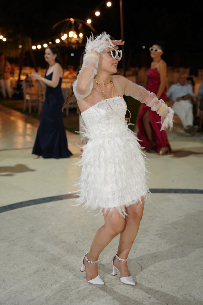 After Parti Elbisesi - Görsel 3