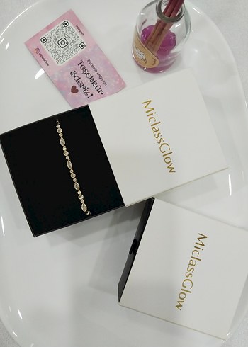 Altın Zincir Detaylı Midi Kolye - Görsel 4