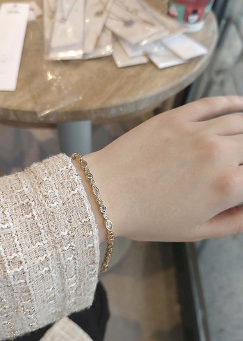 Altın Zincir Detaylı Midi Kolye - Görsel 2