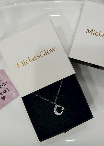 Parlak Ay ve Yıldız Midi Kolye - Görsel 3