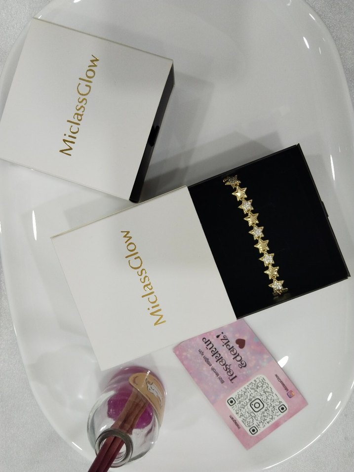 Parlak Mini Altın Yıldız Kolye - Görsel 3