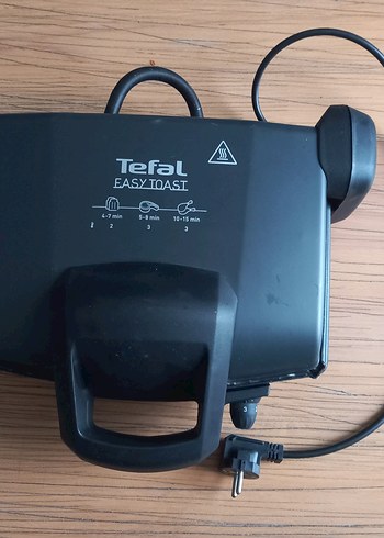 Tefal Easy Toast Siyah Tost Makinesi 1800 W - Görsel 2