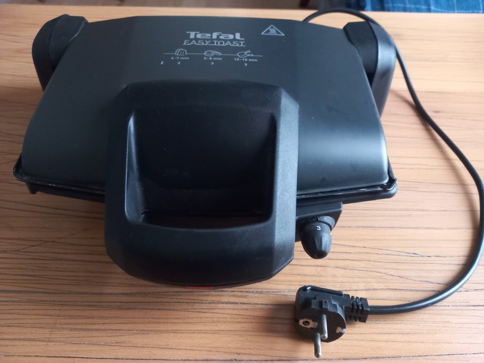 Tefal Easy Toast Siyah Tost Makinesi 1800 W - Görsel 3